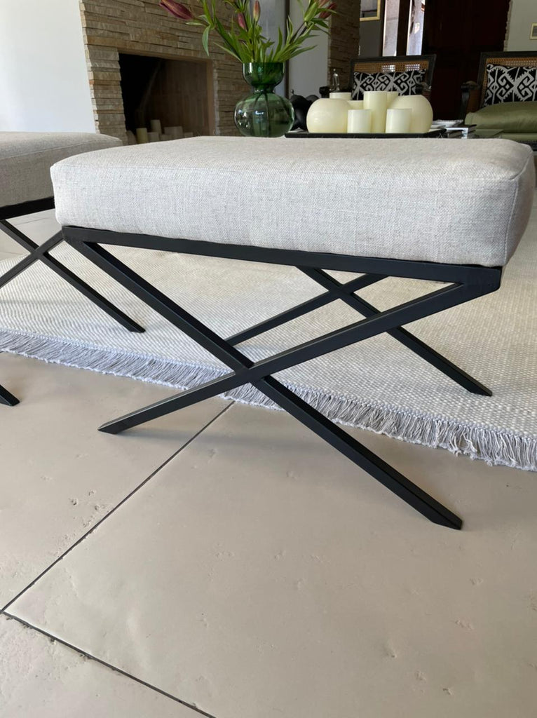 Banqueta Oportus Negra